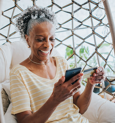 woman paying a bill online
